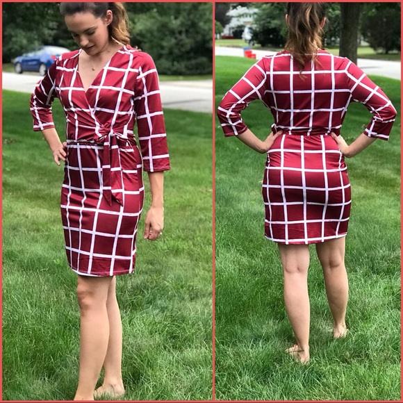 Red Wrap Dress, Small, EUC,🌟 - Picture 2 of 7